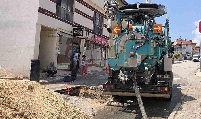 Bozüyük'te yağmur suyu hatları yenileniyor