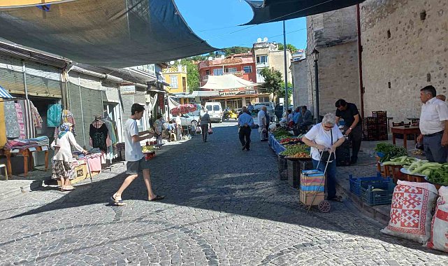 Buldan'da Yukarı Pazar kuldu