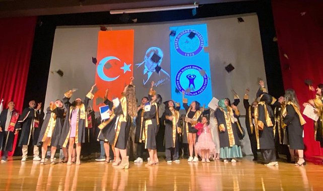 BUÜ Güzel Sanatlar Fakültesi öğrencileri mezun oldu