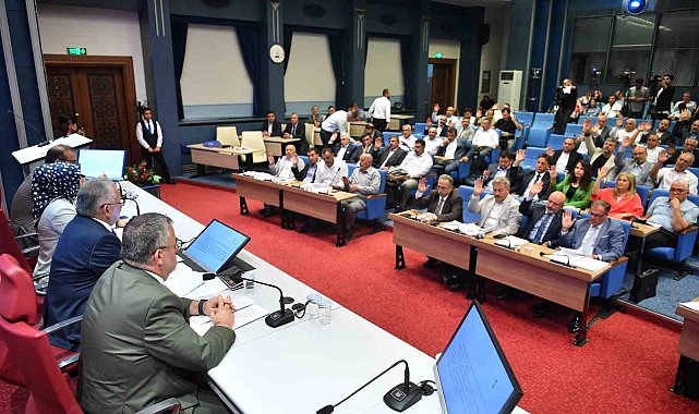 Büyükşehir belediyesinde 82 gündem maddesi karara bağlandı
