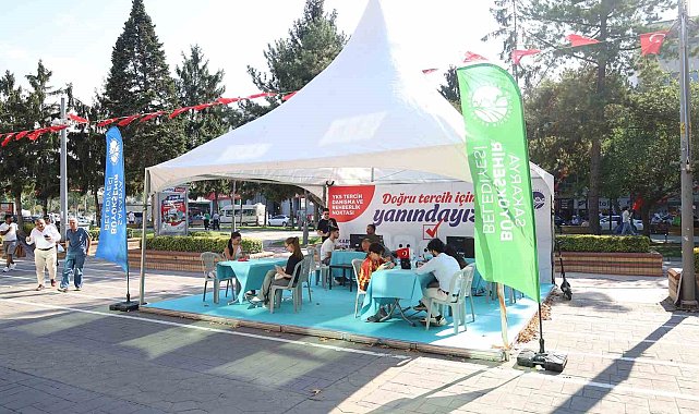 Büyükşehir en kritik virajda gençlerle: YKS'li gençler süreci böyle yorumladı