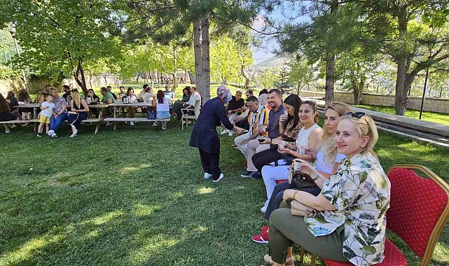 Büyükşehir Kariyer Merkezi'nde 'kahve buluşmaları'