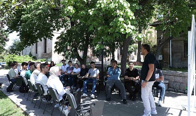 Büyükşehir KAYMEK&#039;in &#039;Matematik Kampı&#039; devam ediyor