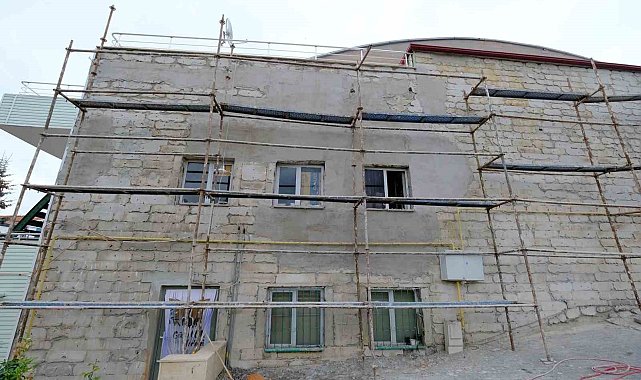 Çalışmalar eş zamanlı devam ediyor