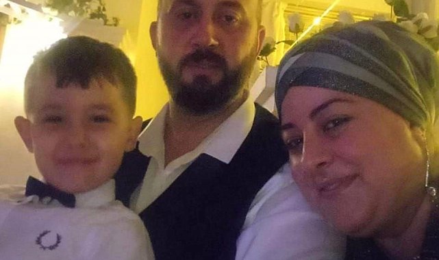 Çanakkale&#039;de eşi tarafından pompalı tüfekle öldürülen anne ve çocuğu toprağa verildi