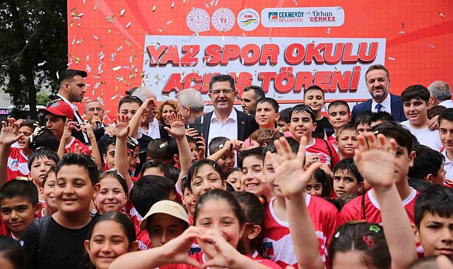 Çekmeköy'de yaz spor okullarına görkemli açılış