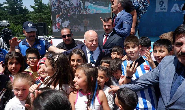 Çocuklar Erzurum'da yaz okuluna koştu