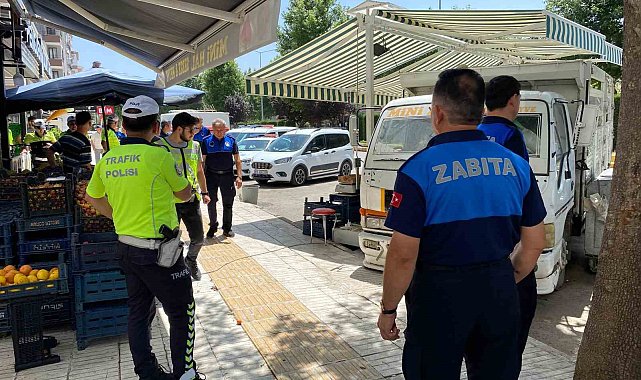 Çorum Belediyesi yol ve kaldırım işgaline izin vermeyecek