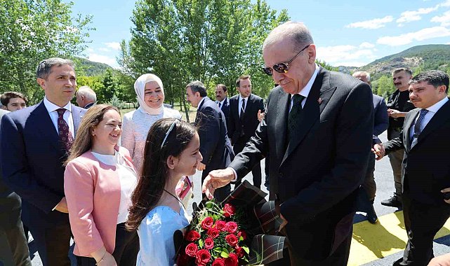 Cumhurbaşkanı Erdoğan: "Toplumda yabancı düşmanlığını ve sığınmacı nefretini körükleyerek hiçbir yere varılamaz"