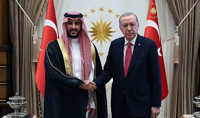 Cumhurbaşkanı Erdoğan, Suudi Arabistan Savunma Bakanı Halid bin Selman Al-Suud'u kabul etti