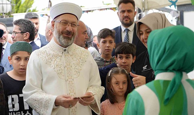 Diyanet İşleri Başkanı Erbaş: "Dünyanın İslam'ın ve Kur'an'ın merhametine ihtiyacı var"