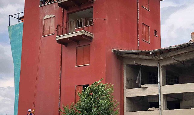 Diyanet İşleri Başkanlığı personelleri ile Türkiye Diyanet Vakfı gönüllülerinden ortak afet eğitimi tatbikatı