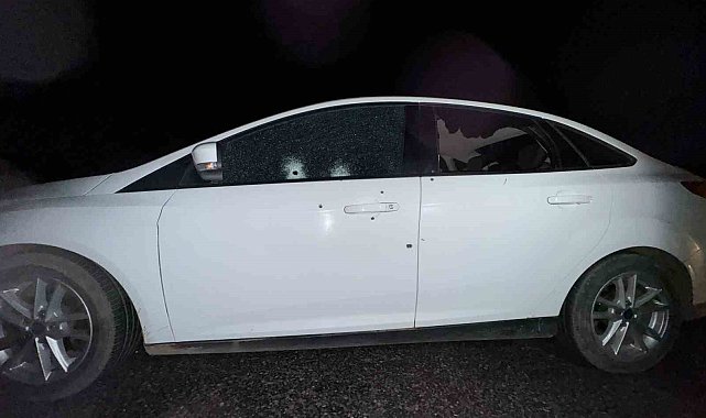 Diyarbakır&#039;da seyir halinde taranan otomobildeki yaralılardan 2 kişi hayatını kaybetti