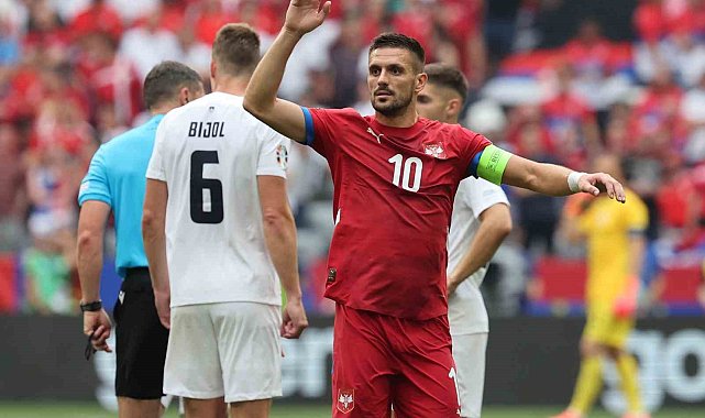 Dusan Tadic, milli takım kariyerini noktaladı