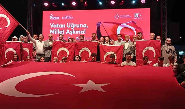 Esenler'de 15 Temmuz hain darbe girişiminin 8'inci yıl dönümünde anma programı gerçekleştirildi