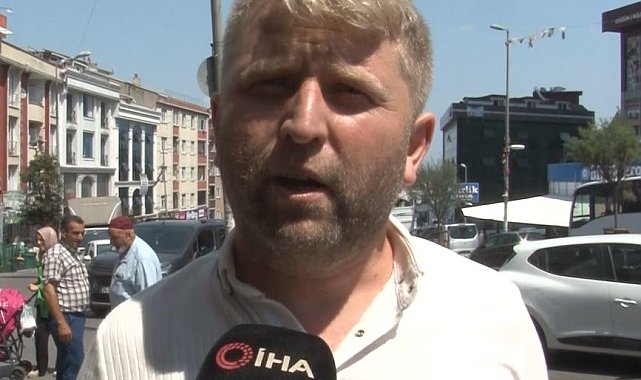 Esenyurt'ta motosikletli gençler önce araca, ardından direğe çarptı: 1 ölü, 1 yaralı