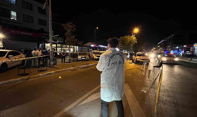 Esenyurt'ta motosikletli şahıslar restorana silahlı saldırı düzenledi: 1 ölü