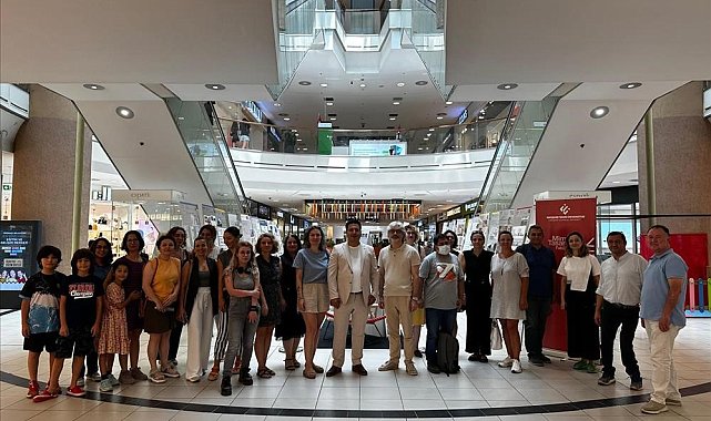 ESTÜ Mimarlık ve Tasarım Fakültesi İçmimarlık Bölümü Yıl Sonu Sergisi Espark AVM'de açıldı