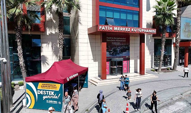 Fatih Belediyesi'nden öğrencilere YKS tercih rehberliği