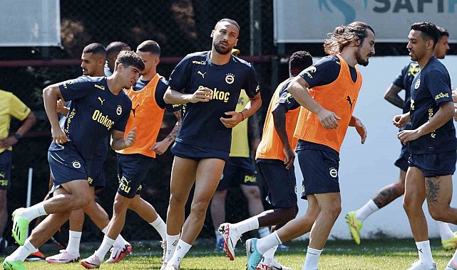 Fenerbahçe yeni sezon hazırlıklarını sürdürdü