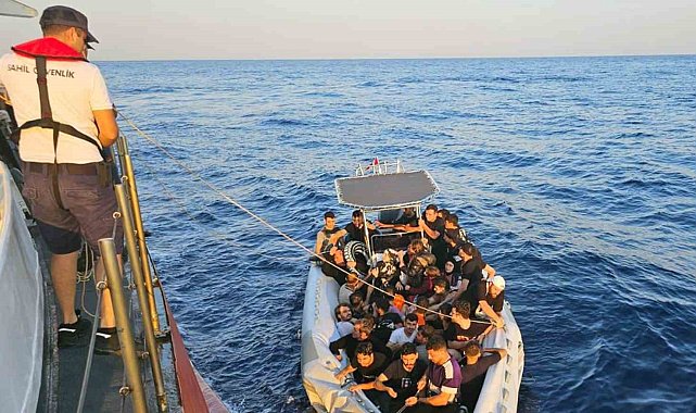 Fethiye'de 31 düzensiz göçmen kurtarıldı, 22 düzensiz göçmen yakalandı