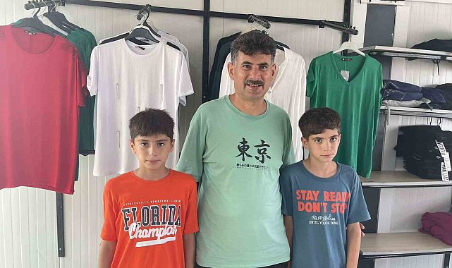 Fırtınada zarar gören Cebelibereket Konteyner Çarşısı'nda yaralar sarılıyor