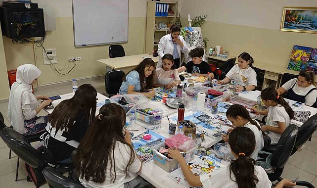 Gaziantep'te geleceğin ressamları yetişiyor
