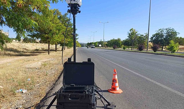 Gaziantep'te jandarmadan yerli radar sistemi ile yoğun trafik denetimi