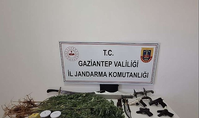Gaziantep'te silah kaçakçılığı ve uyuşturucu operasyonu: 6 gözaltı