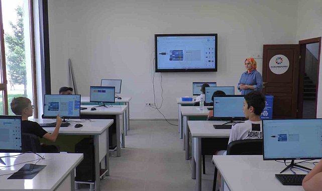 Geleceğin 'Bayraktarları' bu merkezde yetişiyor
