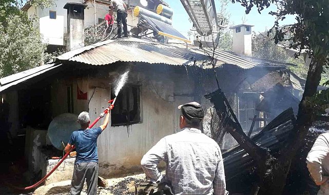 Göktepe'de ev yangını: 1 yaralı