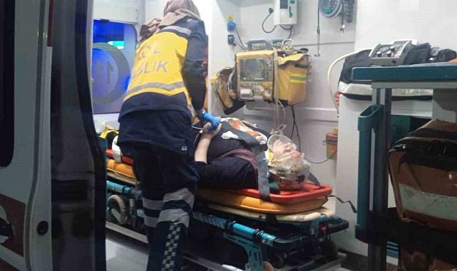 Gölbaşı'nda elektrikli motosiklet devrildi: 3 yaralı