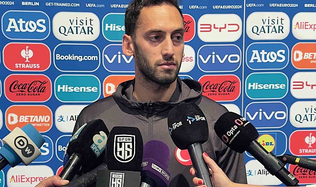 Hakan Çalhanoğlu: "Kendimizle gurur duymamız gerekiyor"