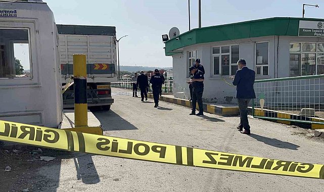 Husumetlisini öldüren baba ve oğluna 10'ar yıl hapis cezası