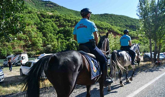 Huzur şehri haline gelen Tunceli&#039;de atlı jandarma timi göreve başladı
