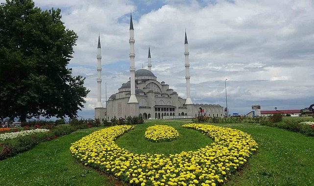 İnşaatı sona yaklaştıkça mimari görselliği öne çıkıyor