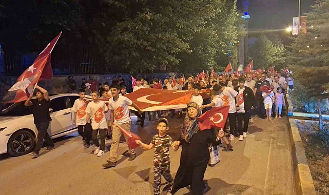 İskilip Kaymakamı Polat: "Çocuklarınıza vatan ve bayrak sevisini aşılayın"