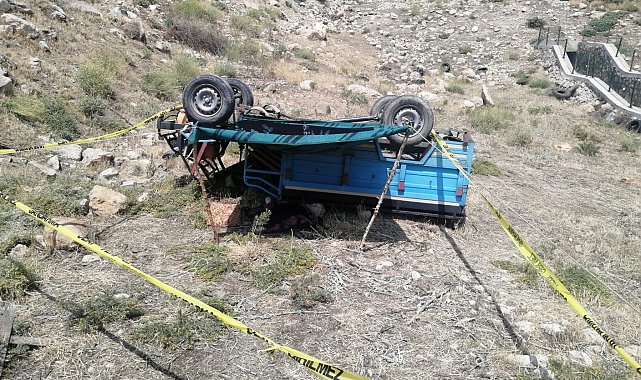 Isparta'da patpat şarampole yuvarlandı: 1 ölü, 1'i çocuk 2 yaralı