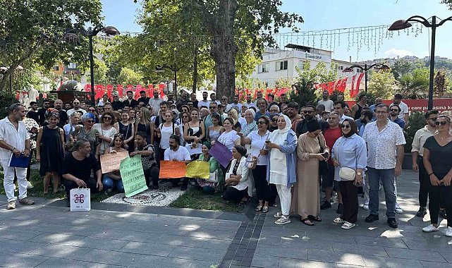 İstanbul'da kuaför ve beraberlerden "Pazar günü tatil" kararına tepki