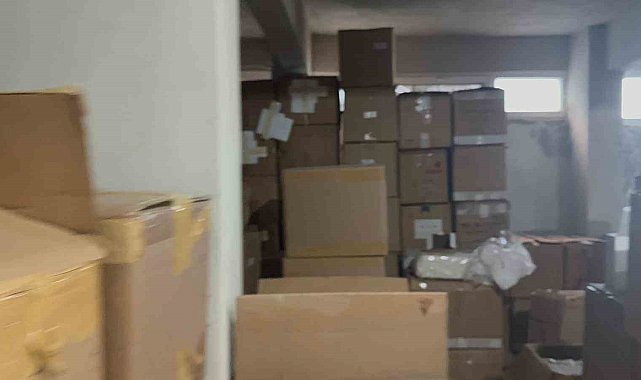 İstanbul&#039;da sahte parfüm operasyonu: 31 bin şişe sahte ürün ele geçirildi