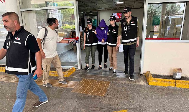 İzmir'deki 300 milyonluk vurgunla ilgili şube müdürü tutuklandı