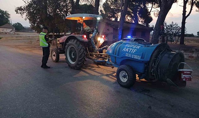 Jandarmanın trafik uygulamasında aranan 13 şahıs yakalandı
