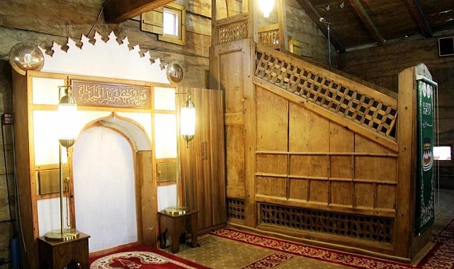 Japon ve Alman mühendislere ilham olan çivisiz caminin restorasyonu tamamlandı