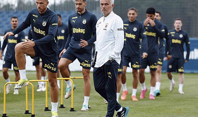 Jose Mourinho, sistemini Fenerbahçe'ye işliyor