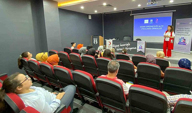 Kadın girişimci adaylarına yapay zeka eğitimi