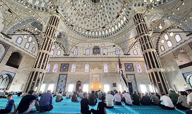 Kahramanmaraş'ta İsmail Haniye ve Gazzeli şehitler için eller semaya kalktı