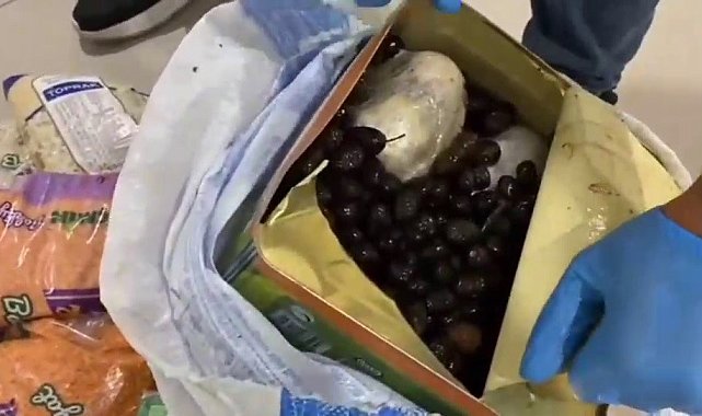 Kahramanmaraş'ta zeytin tenekesine gizlenmiş 4 kilo uyuşturucu ele geçirildi