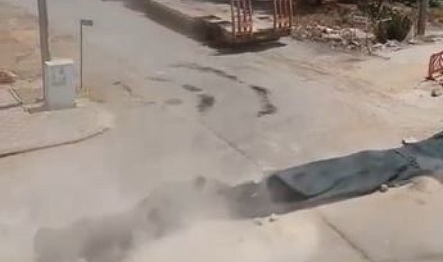 Kanalizasyon çalışmasında kontrollü patlama cep telefonunda