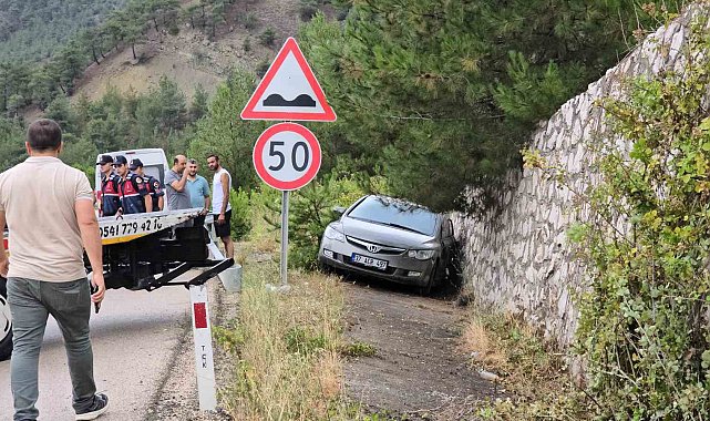 Karabük'te trafik kazası: 3 yaralı