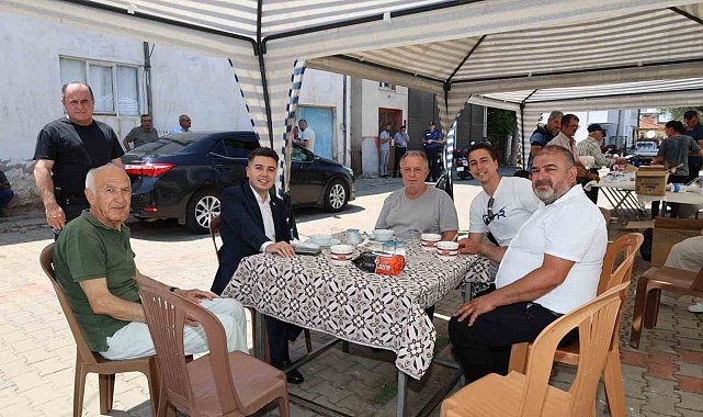 Karacasu Kaymakamı Gündoğdu, aşure hayrına katıldı